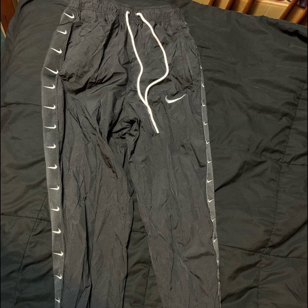 Nike Windbreaker Pants